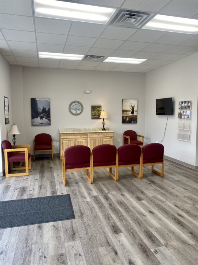 Taylor Hearing Centers Batesville location showing waiting room